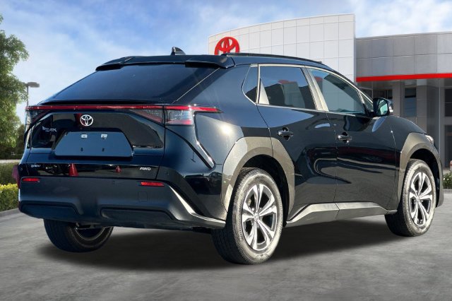 Certified 2024 Toyota bZ4X AWD w/ Weather Package image 5