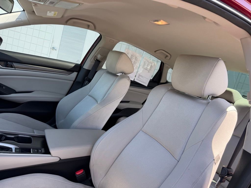 Used 2019 Honda Accord LX image 17