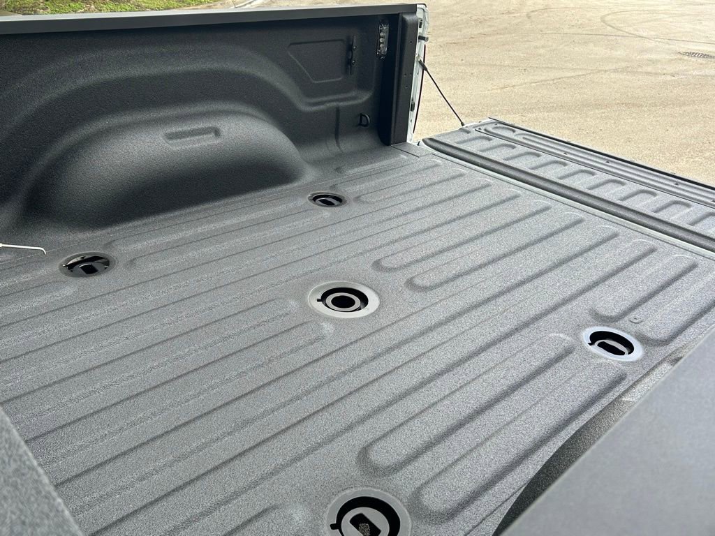 New 2026 RAM 2500 Laramie w/ Night Edition image 35