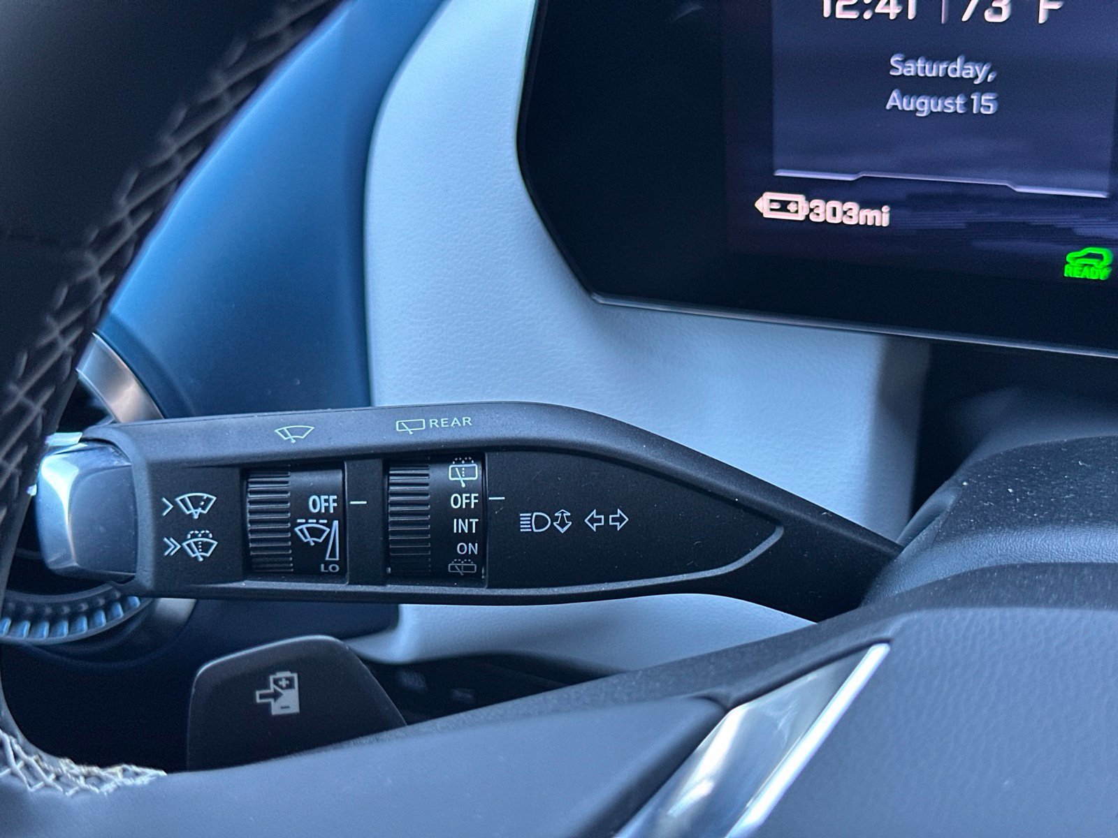 New 2026 Chevrolet Equinox EV LT FWD image 30