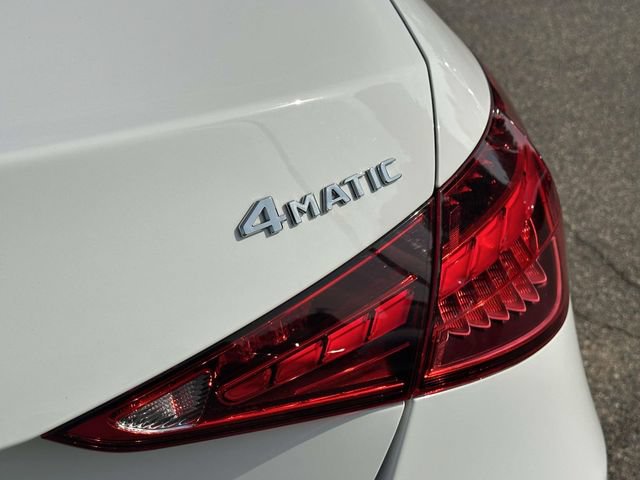 Used 2025 Mercedes-Benz C 300 4MATIC Sedan image 16
