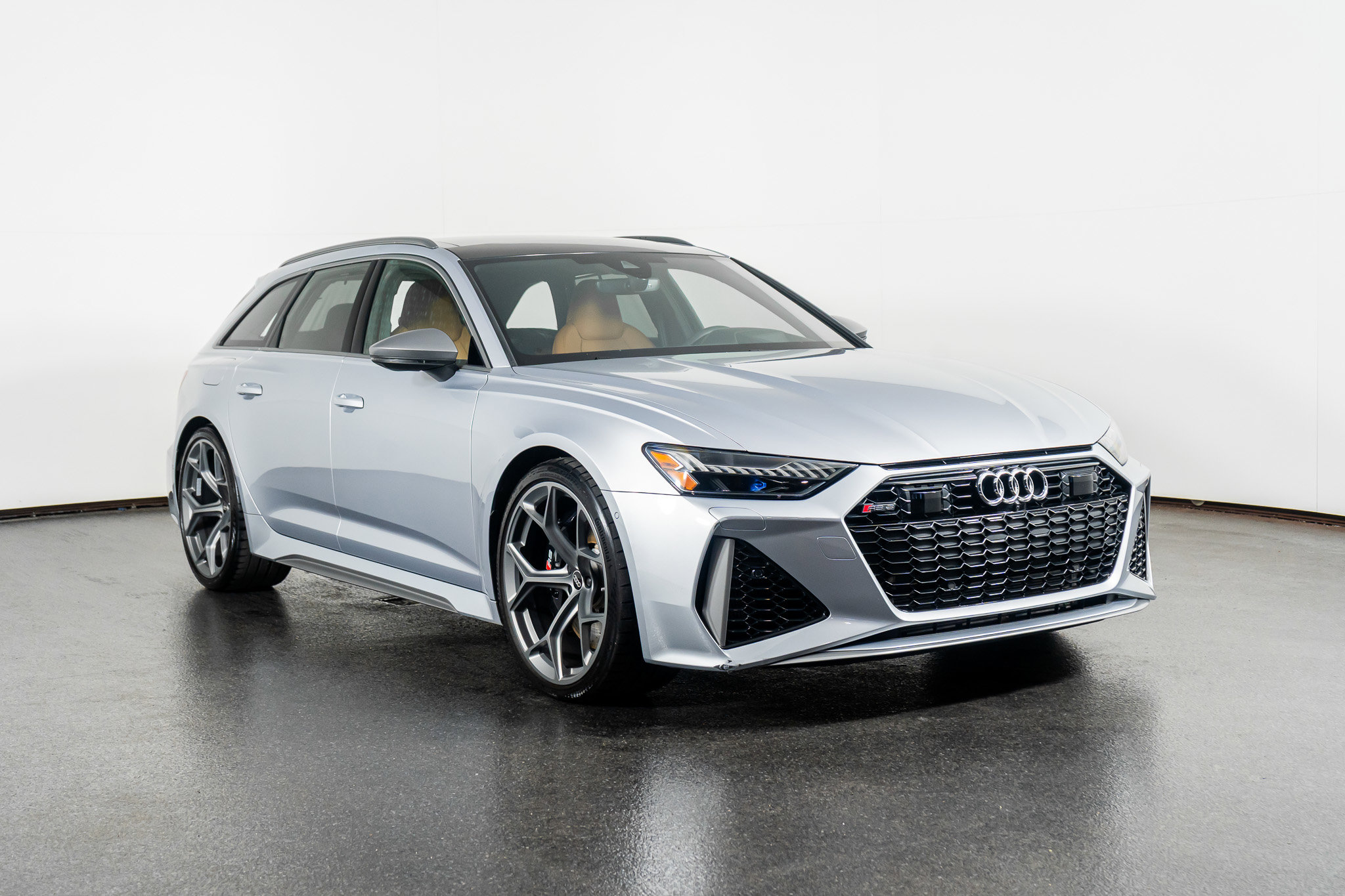 Used 2025 Audi RS 6 performance image 4