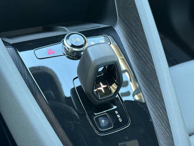Used 2023 Polestar Polestar 2 w/ Pilot Pack AWD/4WD image 25