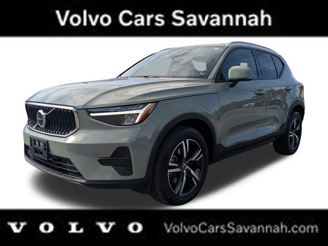 Certified 2023 Volvo XC40 B5 Core w/ Convenience Package image 10