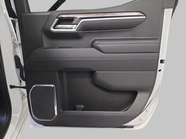 Used 2022 Chevrolet Silverado 1500 LTZ image 13