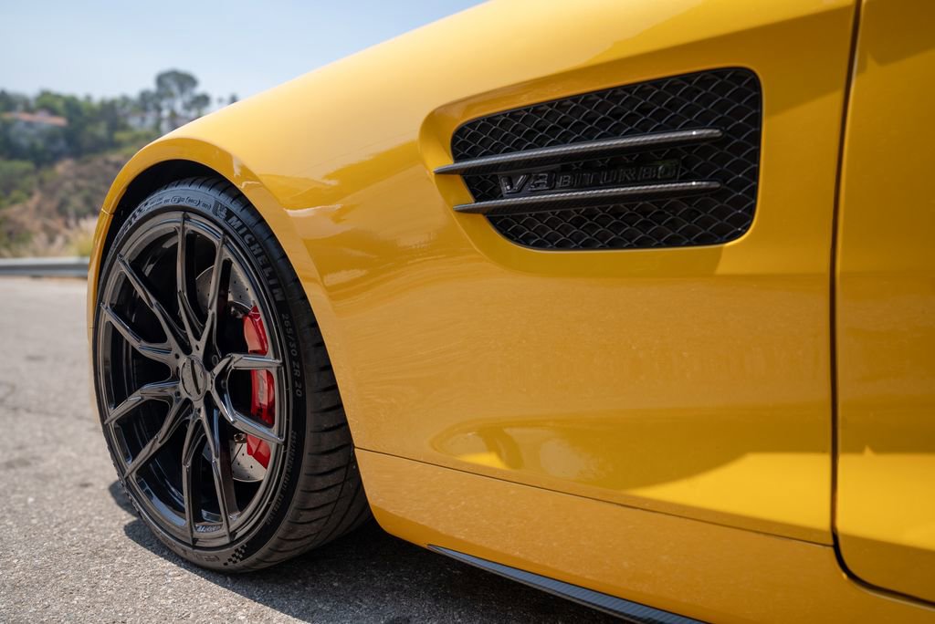 Used 2018 Mercedes-Benz AMG GT C image 18