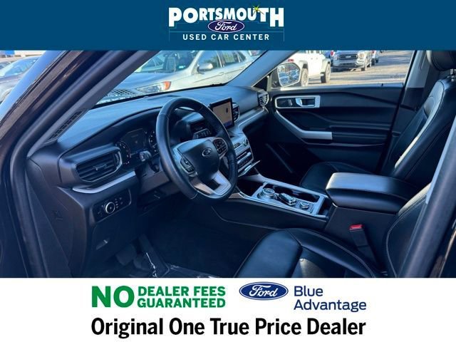 Used 2023 Ford Explorer XLT w/ Equipment Group 202A image 5