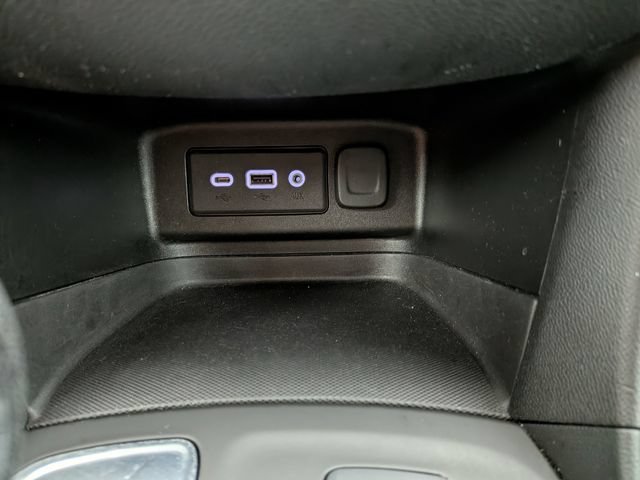 Used 2022 Chevrolet Equinox LT FWD image 9