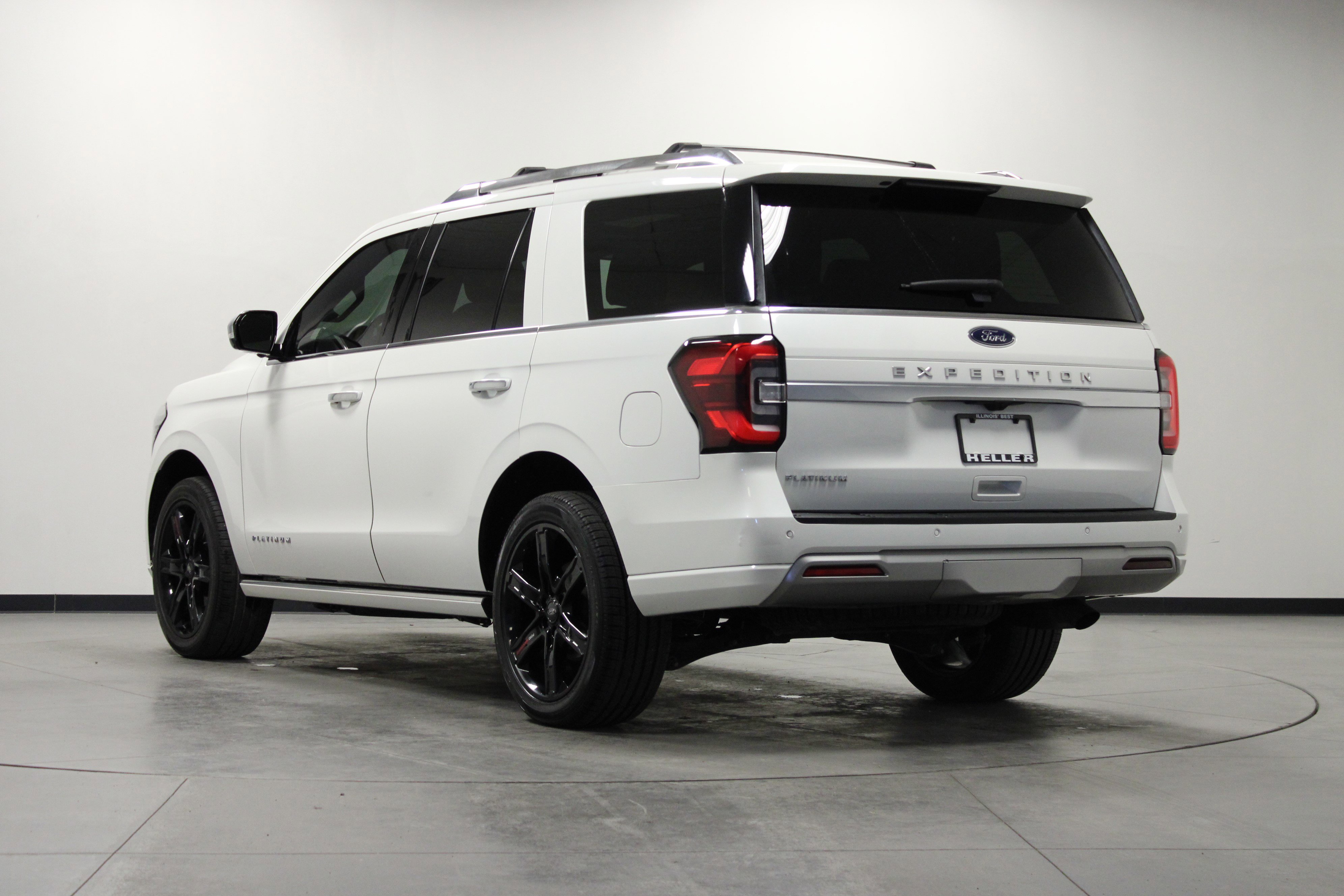 Used 2022 Ford Expedition Platinum image 6
