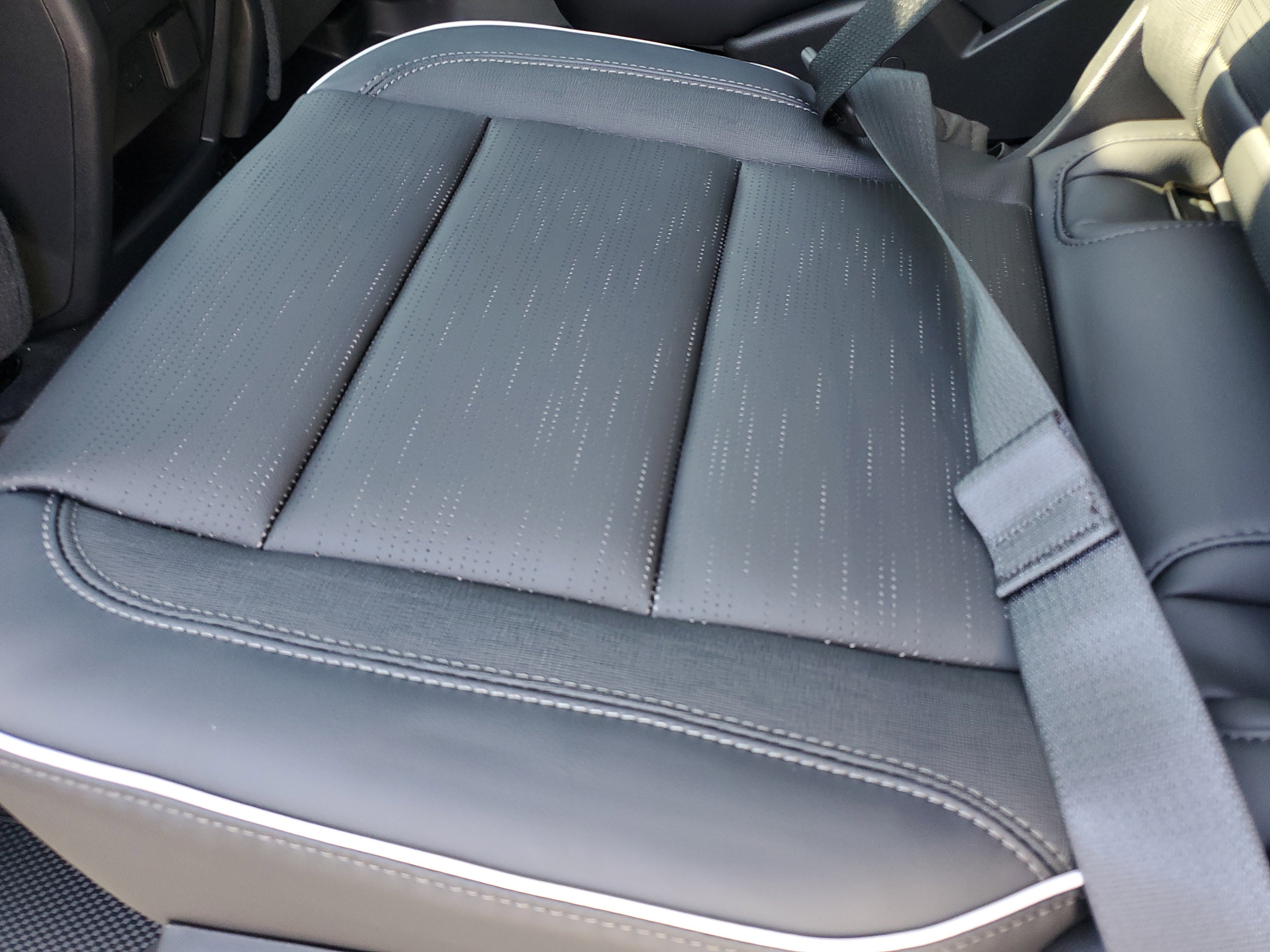 New 2026 Buick Enclave Sport Touring w/ Power Package image 28