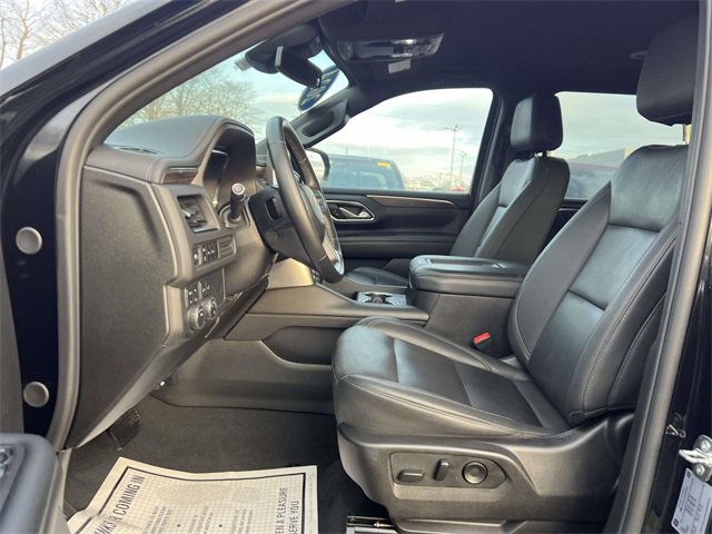 Certified 2024 Chevrolet Suburban LT image 12