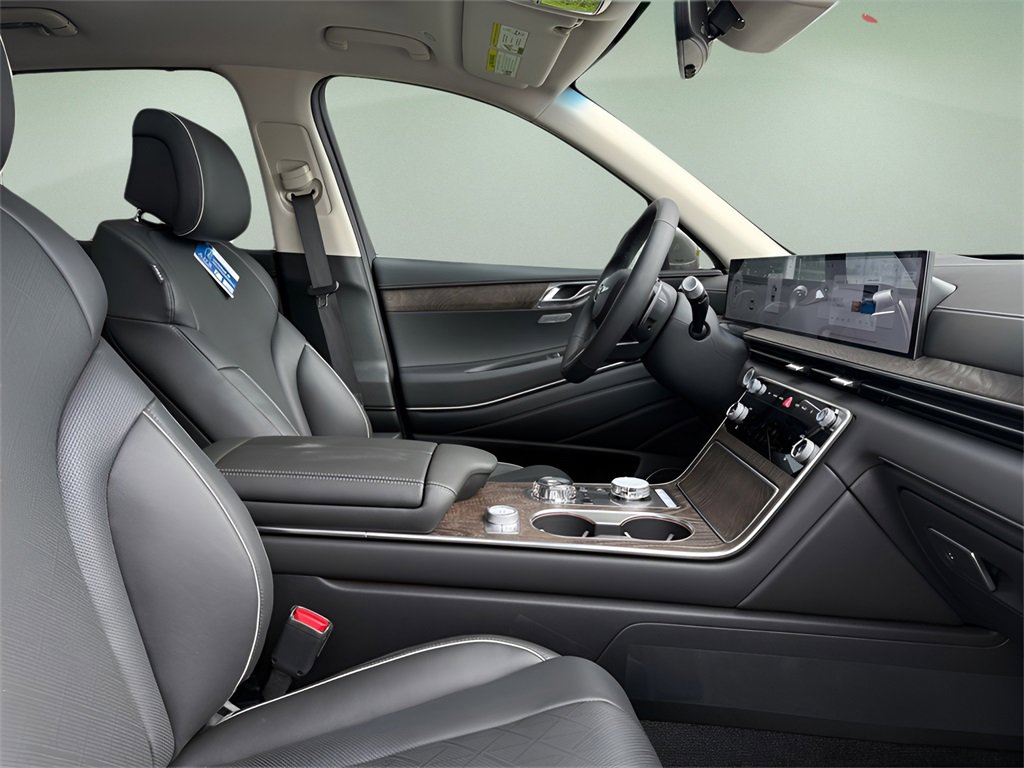 New 2025 Genesis GV80 2.5T Prestige image 15