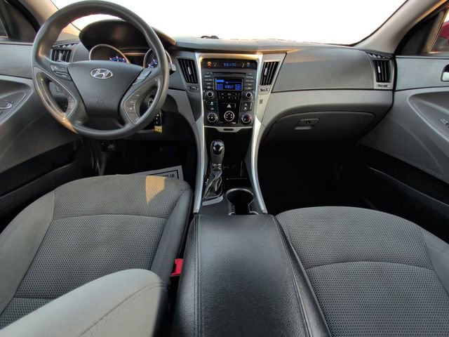 Used 2014 Hyundai Sonata GLS image 10