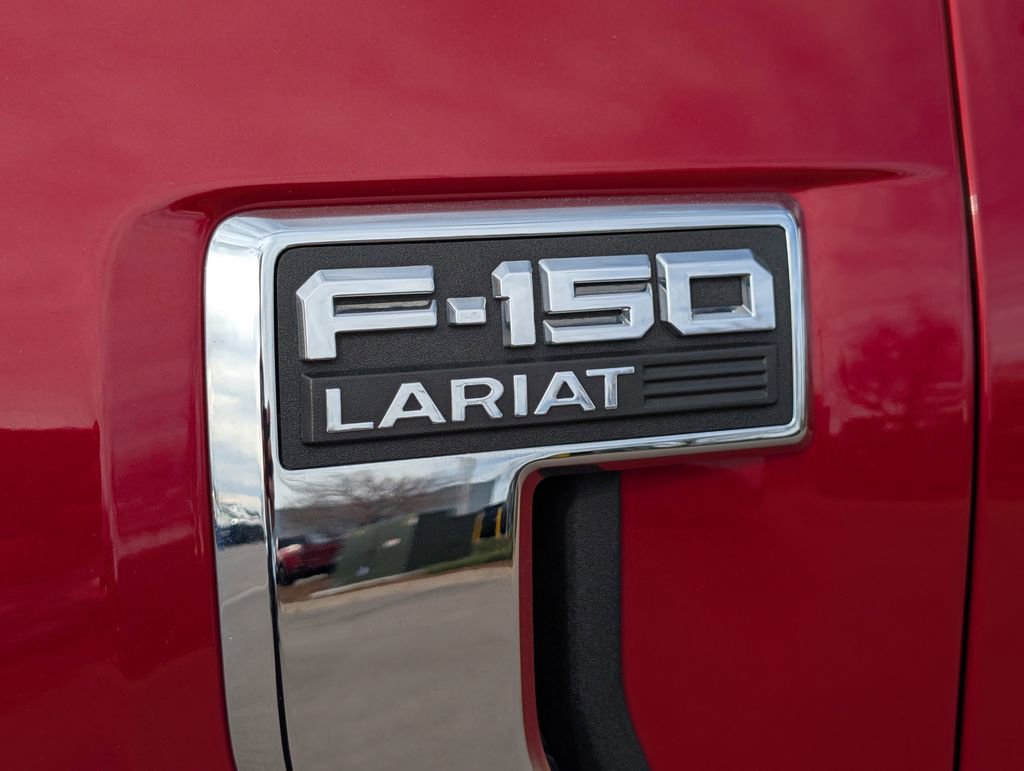 Used 2022 Ford F150 Lariat w/ Equipment Group 502A High AWD/4WD image 13