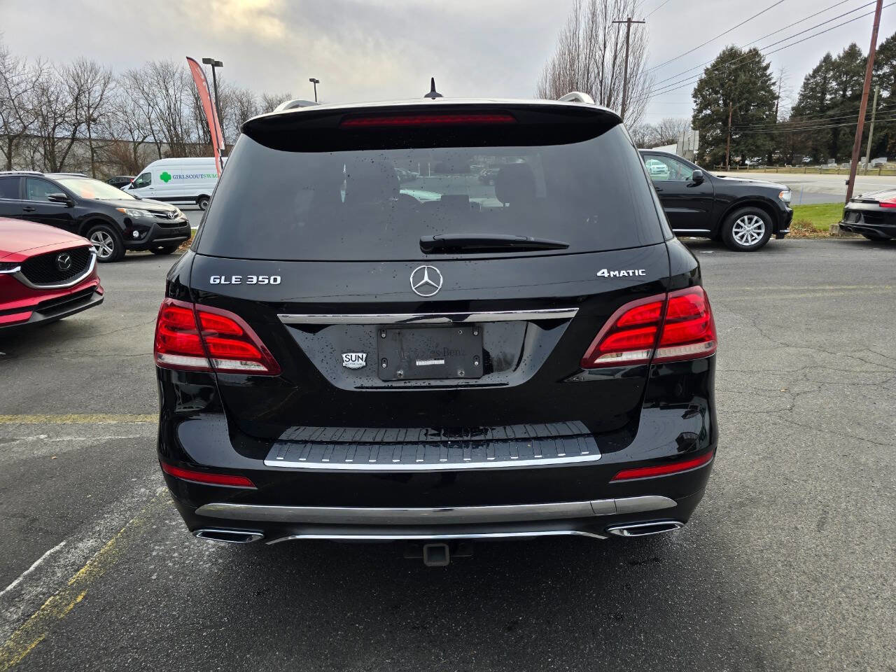 Used 2017 Mercedes-Benz GLE 350 4MATIC image 4