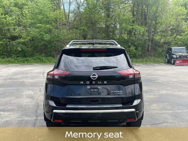 Used 2026 Nissan Rogue Platinum w/ Platinum Premium Package AWD/4WD image 4
