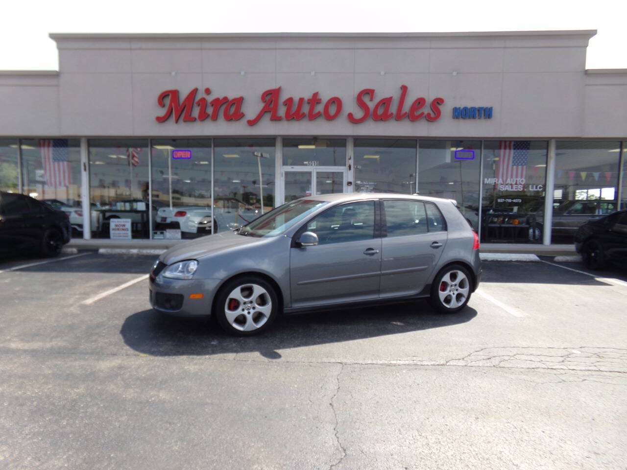 Used 2009 Volkswagen GTI 4-Door FWD image 1