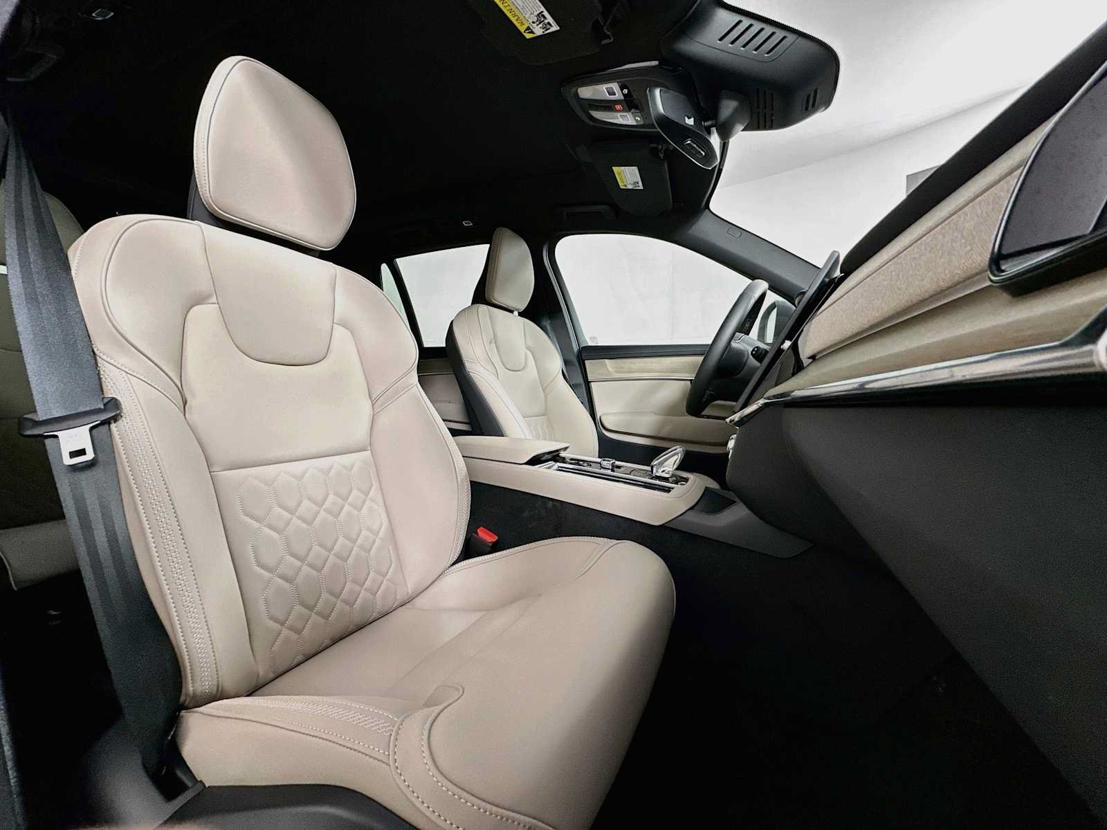 New 2027 Volvo XC90 B5 Core AWD/4WD image 27