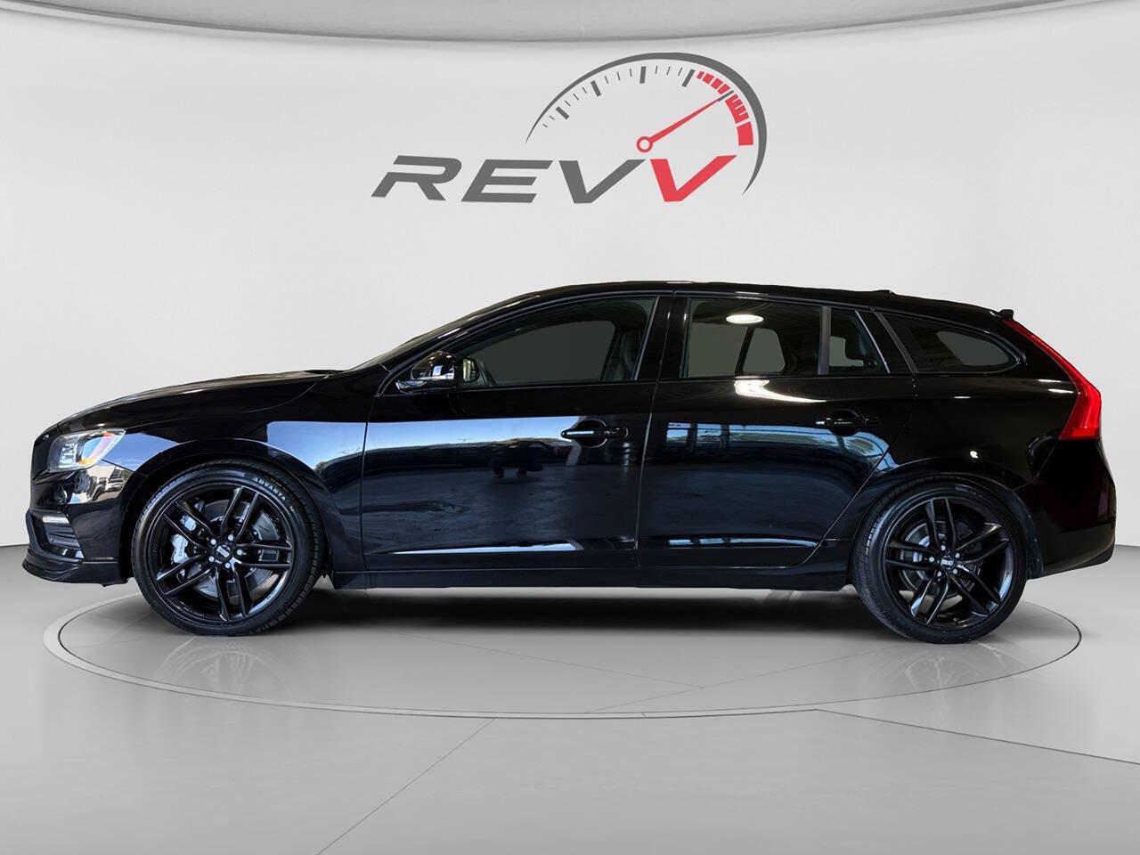 Used 2017 Volvo V60 T6 Polestar AWD/4WD image 2
