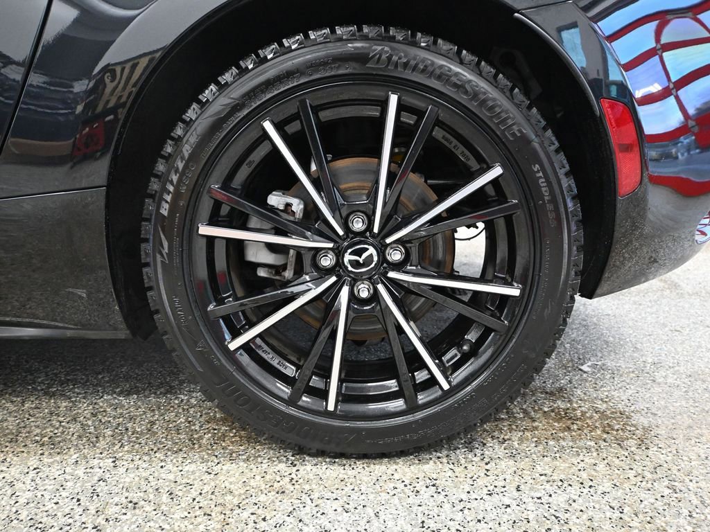 Used 2024 MAZDA MX-5 Miata RF Grand Touring w/ Weather Package image 14