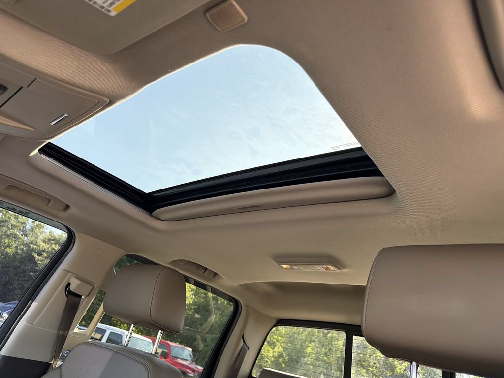 Used 2018 GMC Sierra 1500 SLT AWD/4WD image 29