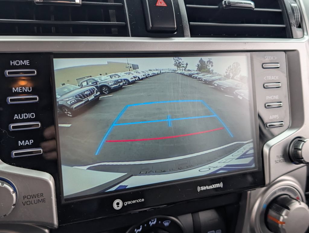Used 2022 Toyota 4Runner SR5 AWD/4WD image 23