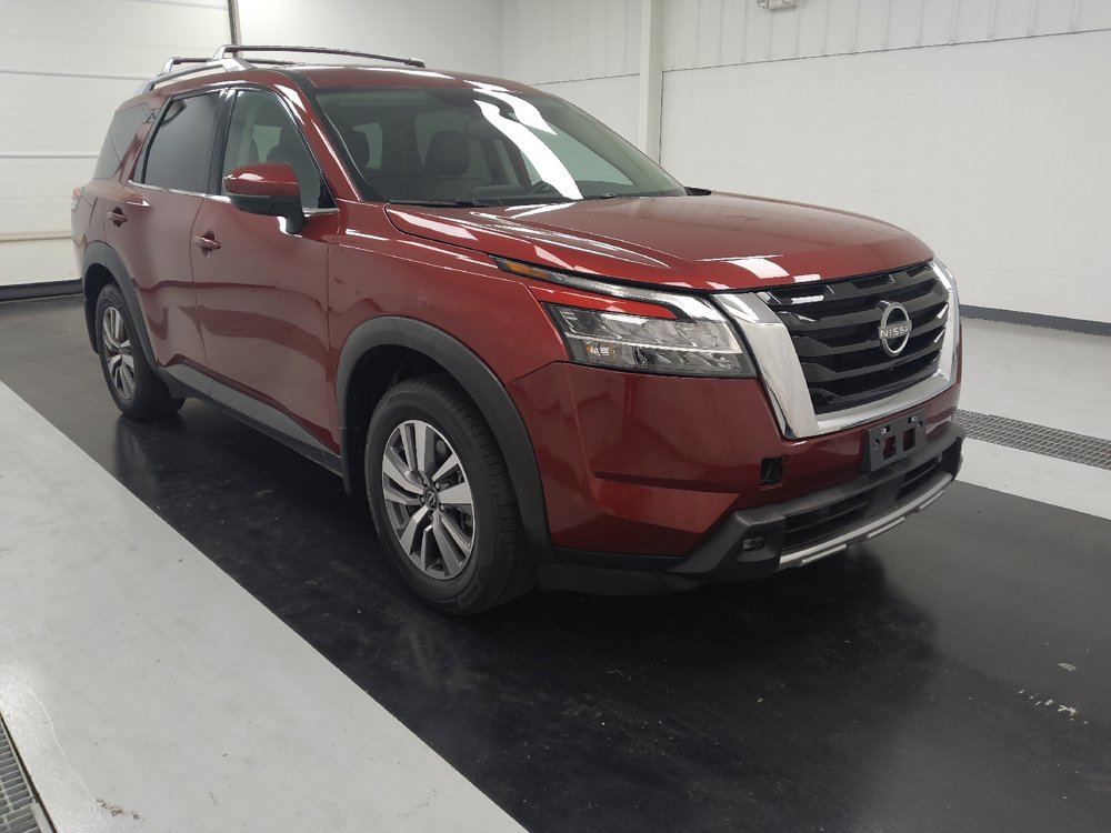 Used 2022 Nissan Pathfinder SL FWD image 13