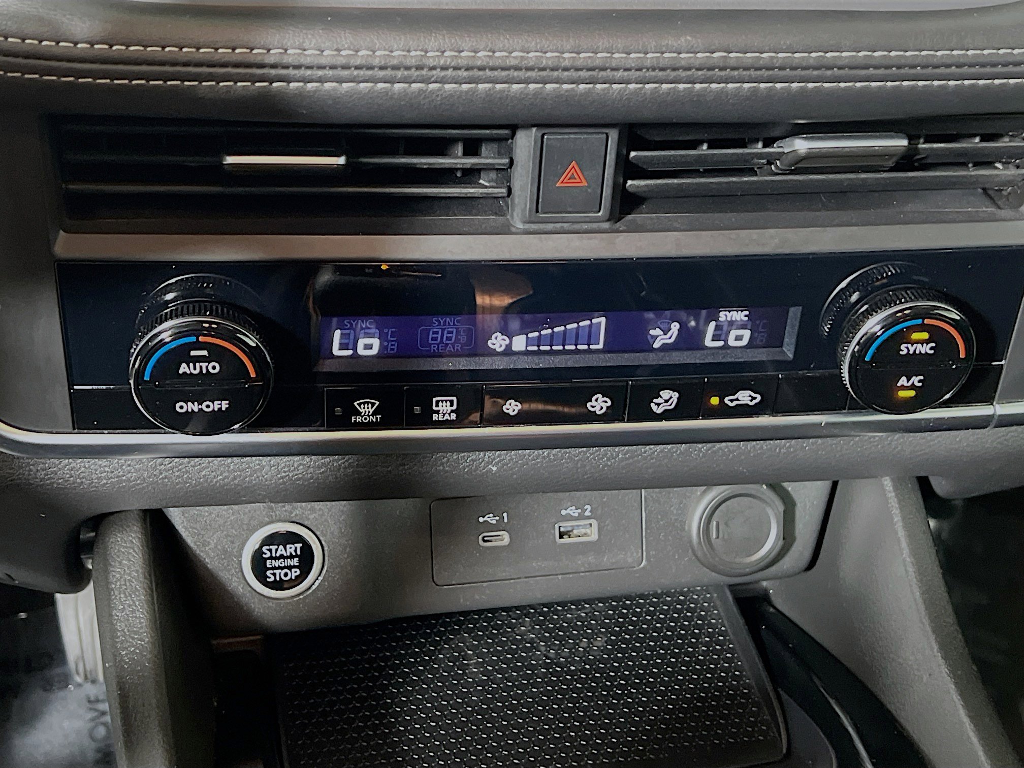 Used 2023 Nissan Rogue SV image 26