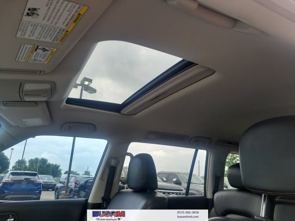 Used 2017 Nissan Armada SL w/ Moonroof Package AWD/4WD image 16