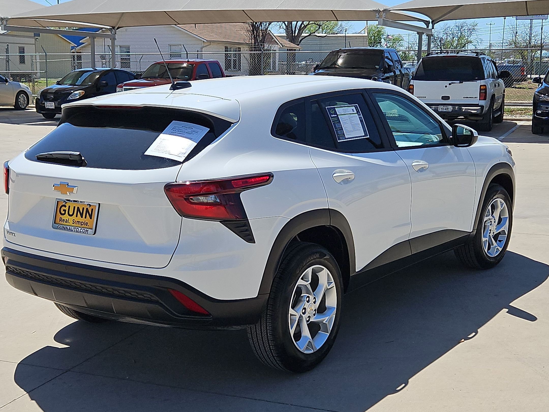 Certified 2025 Chevrolet Trax LS w/ LS Convenience Package image 3