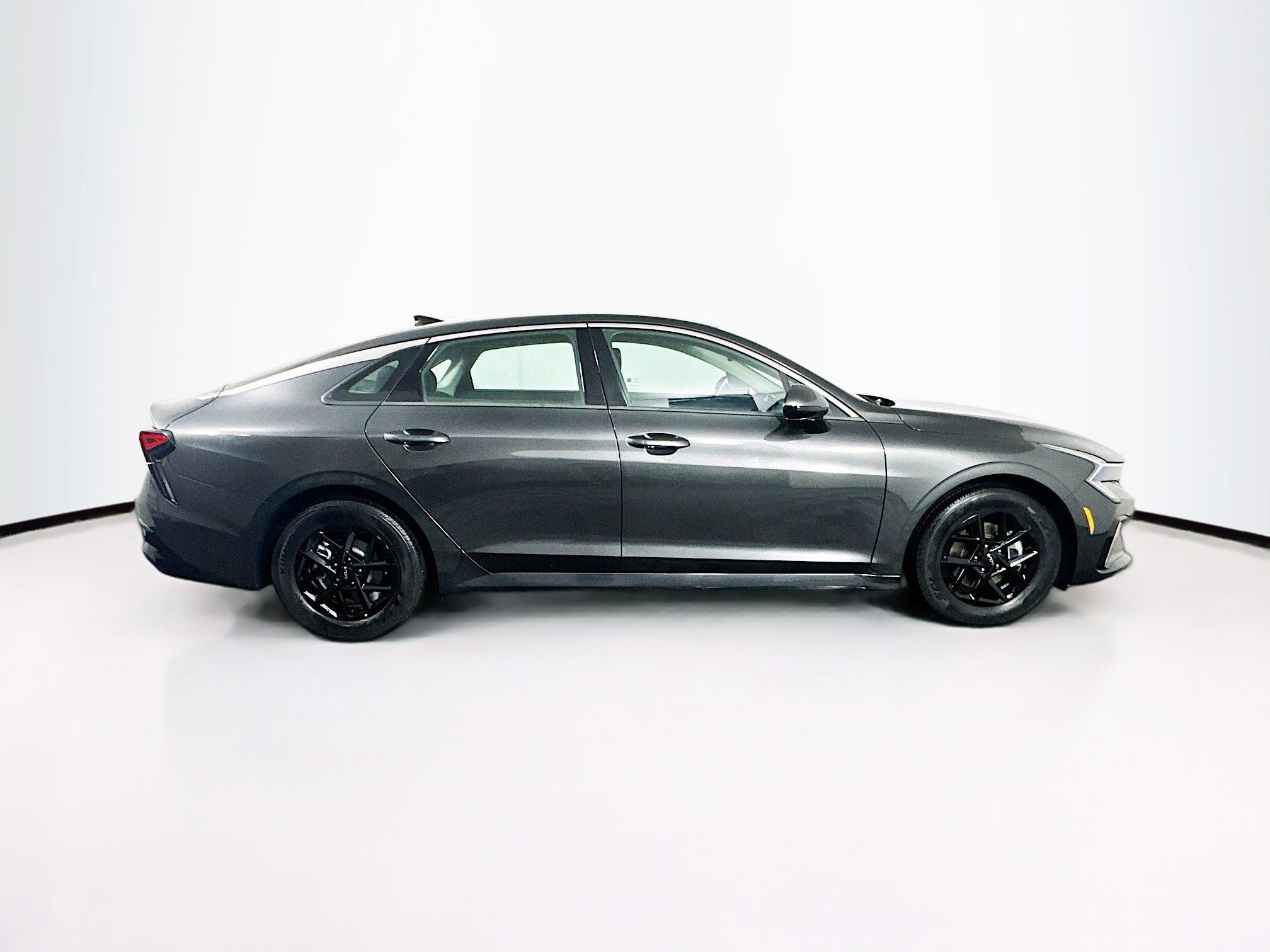 Used 2025 Kia K5 LXS image 10