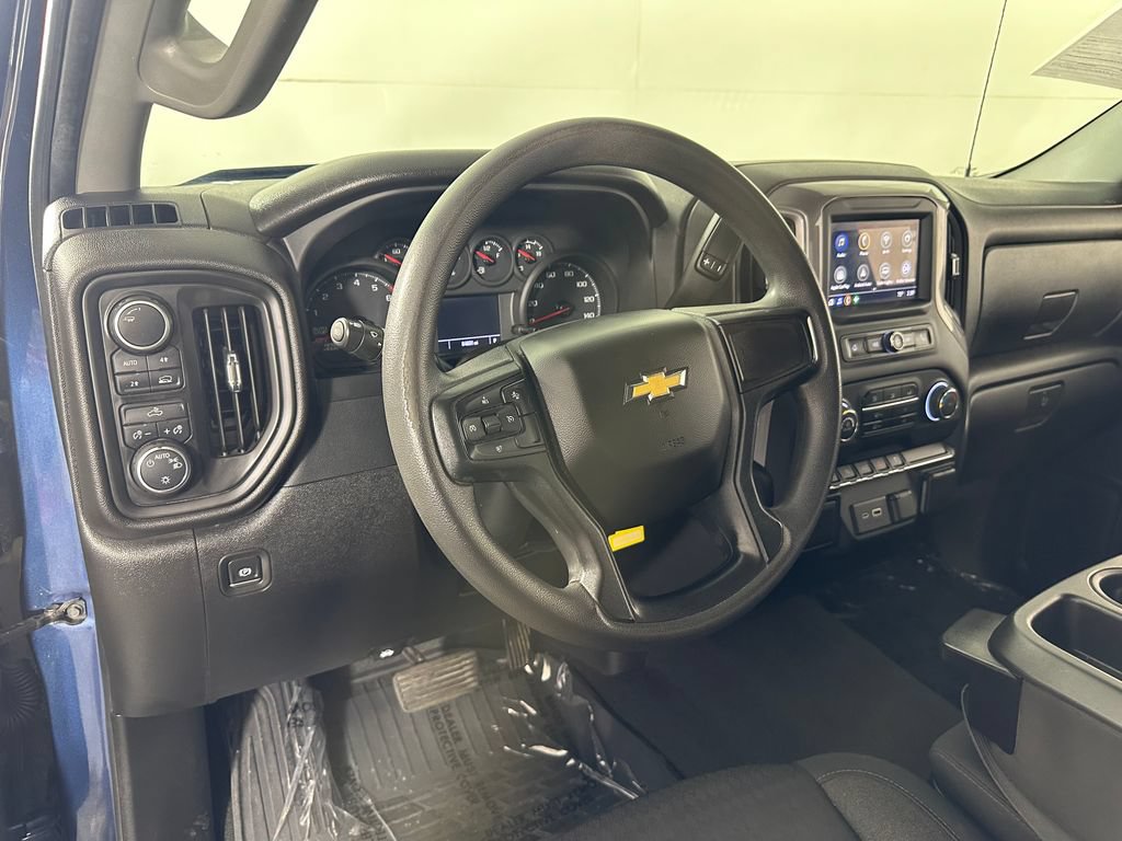 Used 2022 Chevrolet Silverado 1500 Custom AWD/4WD image 15