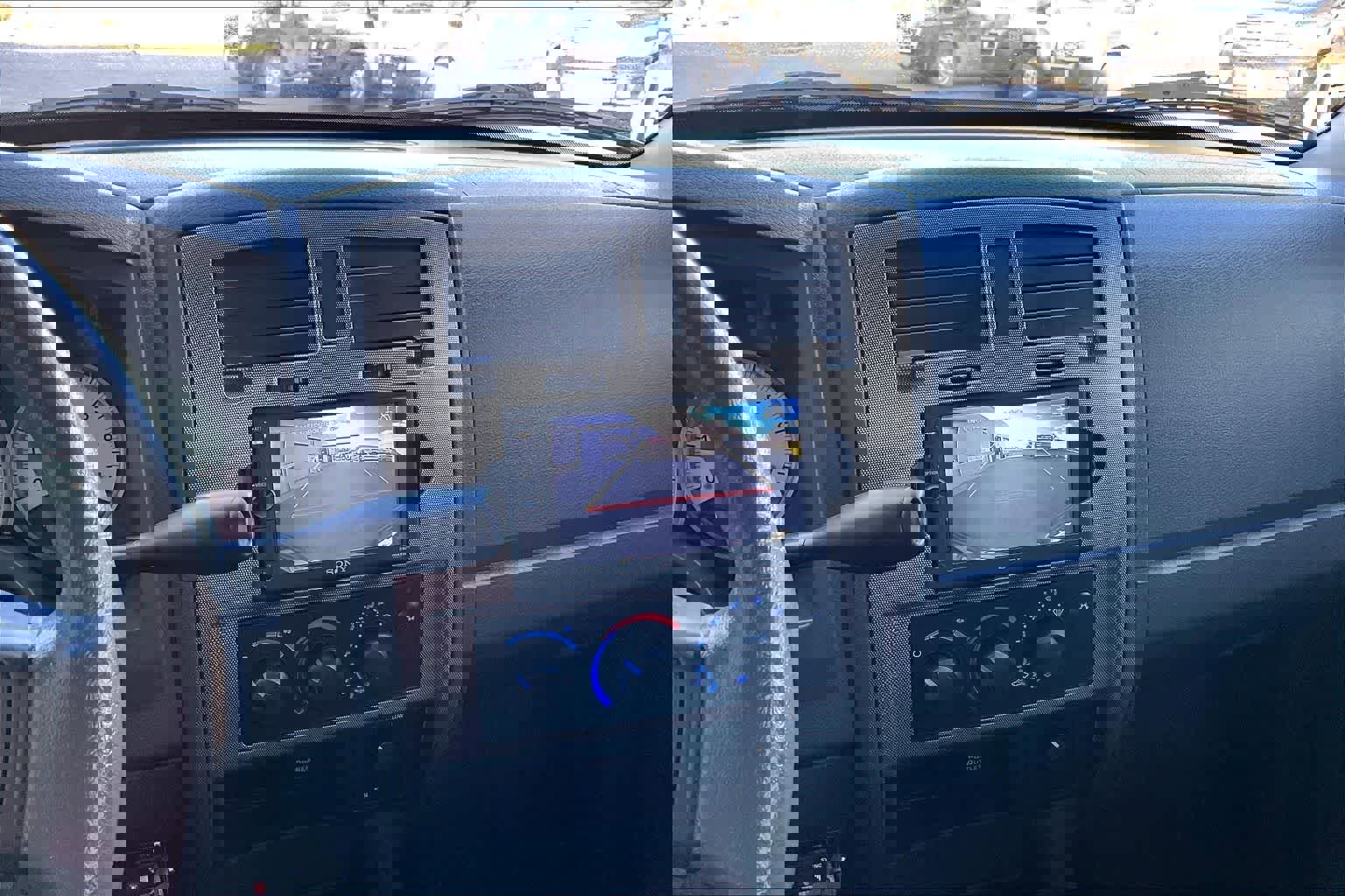 Used 2007 Dodge Dakota SLT image 27