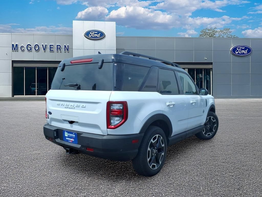 Used 2023 Ford Bronco Sport Outer Banks w/ Tech Package AWD/4WD image 7