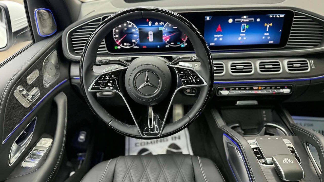 Used 2026 Mercedes-Benz Maybach GLS 600 4MATIC image 33