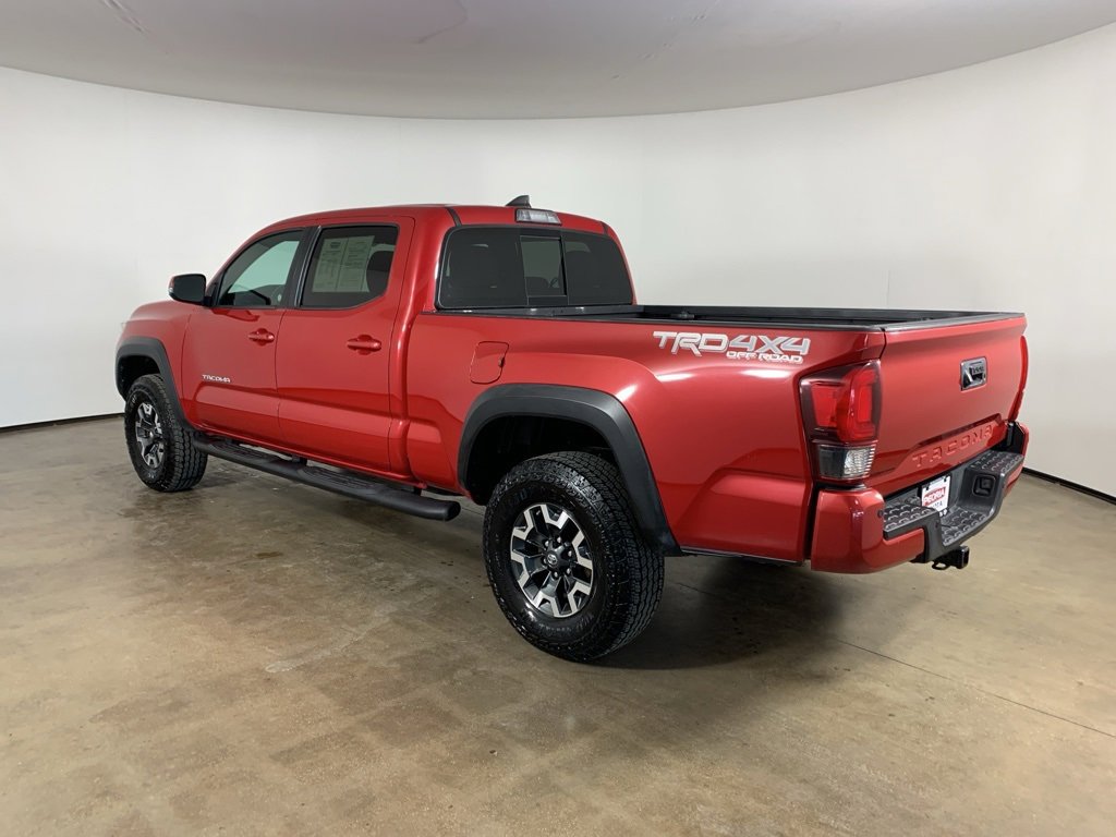 Used 2019 Toyota Tacoma TRD Sport image 13