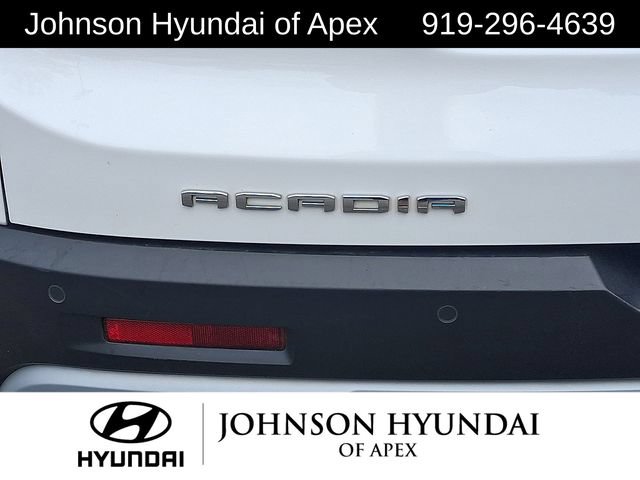 Used 2023 GMC Acadia SLE FWD image 25