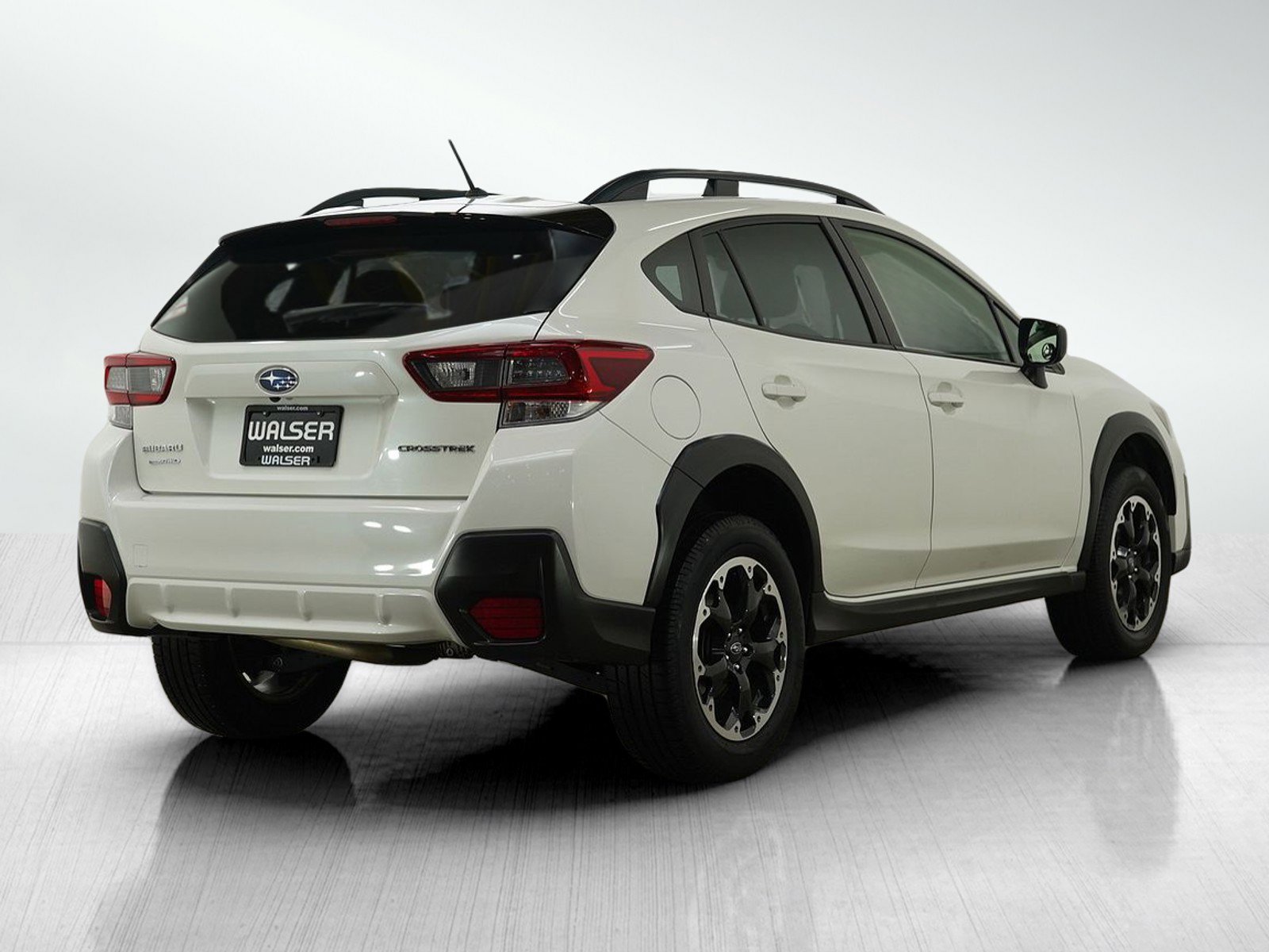 Used 2022 Subaru Crosstrek 2.0i image 5