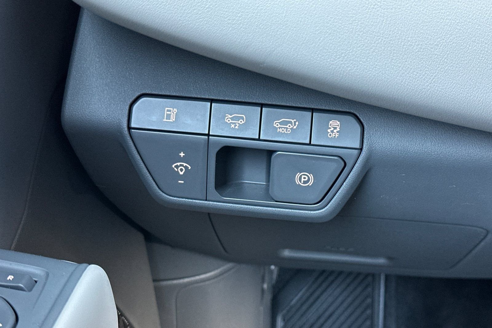 Certified 2024 Kia EV9 Wind AWD/4WD image 32
