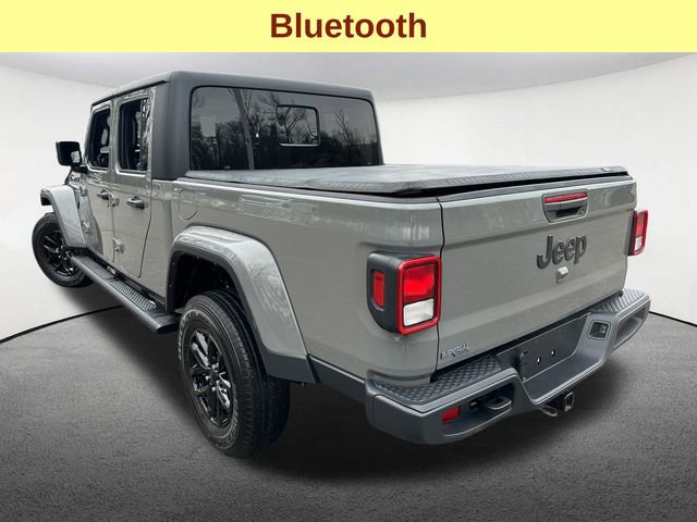 Used 2022 Jeep Gladiator Sport image 8