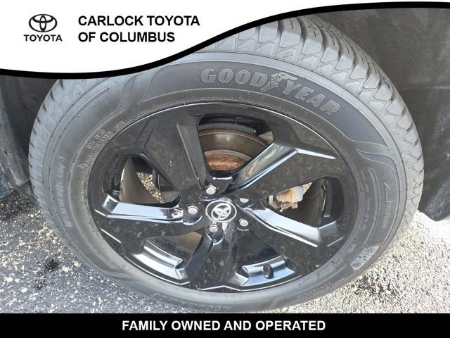 Used 2020 Toyota RAV4 XSE AWD/4WD image 11