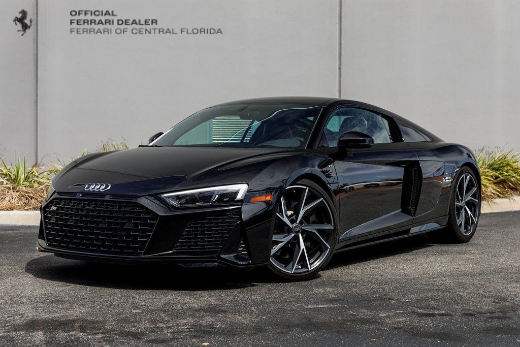 Used 2022 Audi R8 V10 performance