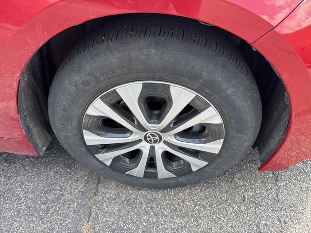 Used 2020 Toyota Corolla LE FWD image 10