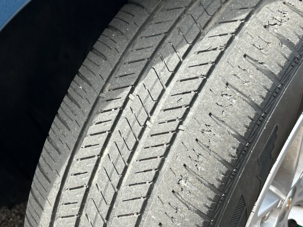 Used 2024 Chevrolet Malibu LT image 28