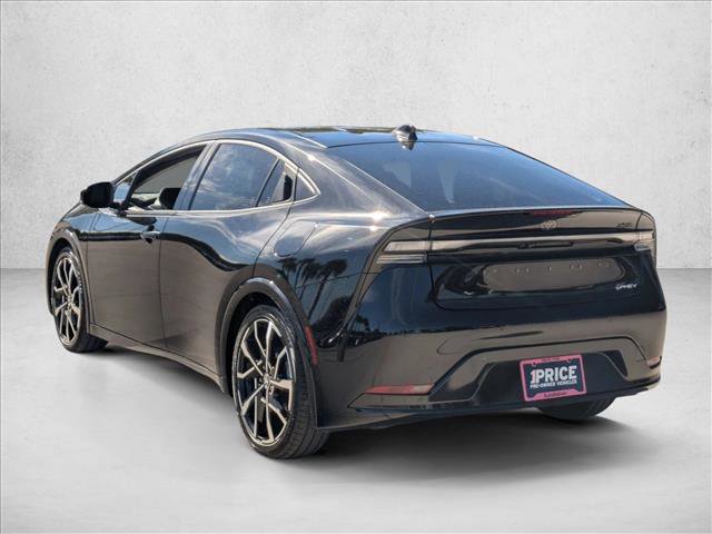 Used 2025 Toyota Prius Plug-In Hybrid image 7