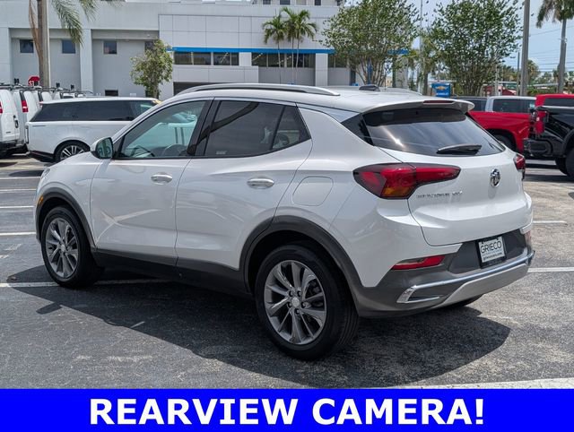 Used 2023 Buick Encore GX Essence w/ Experience Buick Package FWD image 5