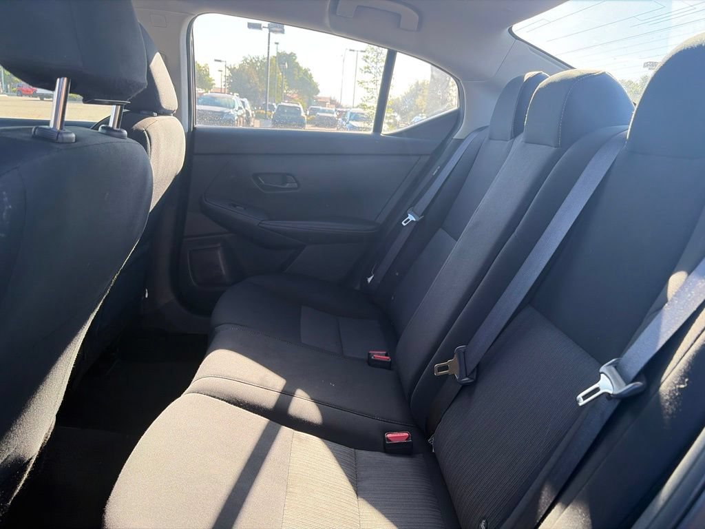 Used 2024 Nissan Sentra SV FWD image 7