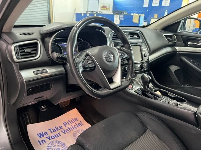 Used 2020 Nissan Maxima 3.5 S w/ Floor Mat Group FWD image 18