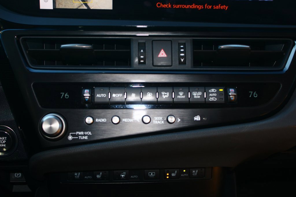 Used 2024 Lexus ES 350 Ultra Luxury image 18