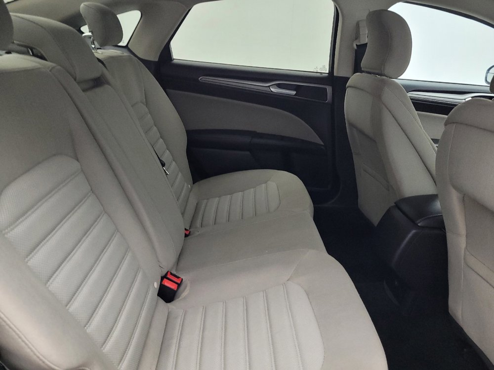 Used 2018 Ford Fusion S image 19